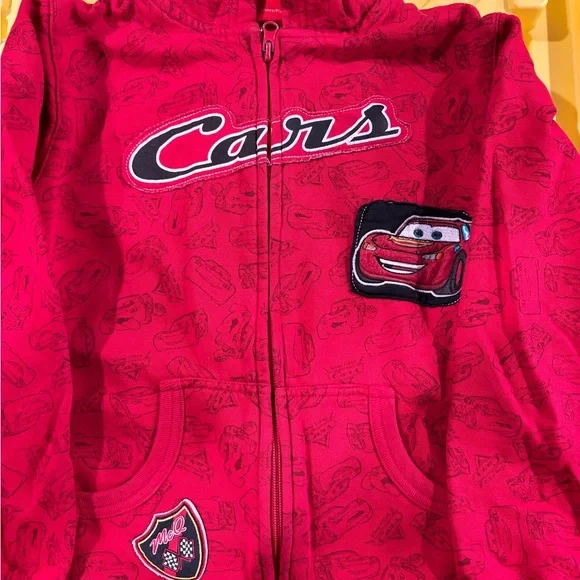Hoodie Disney Cars Lightning McQueen Very Nice Vibrant Kids Size 7 - Picture 2 of 4
